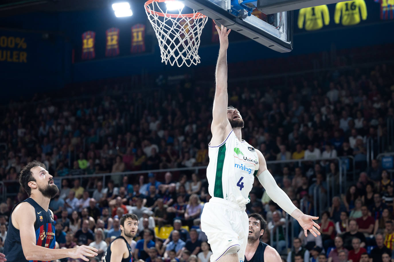 El primer encuentro de semifinales entre Barça y Unicaja, en imágenes