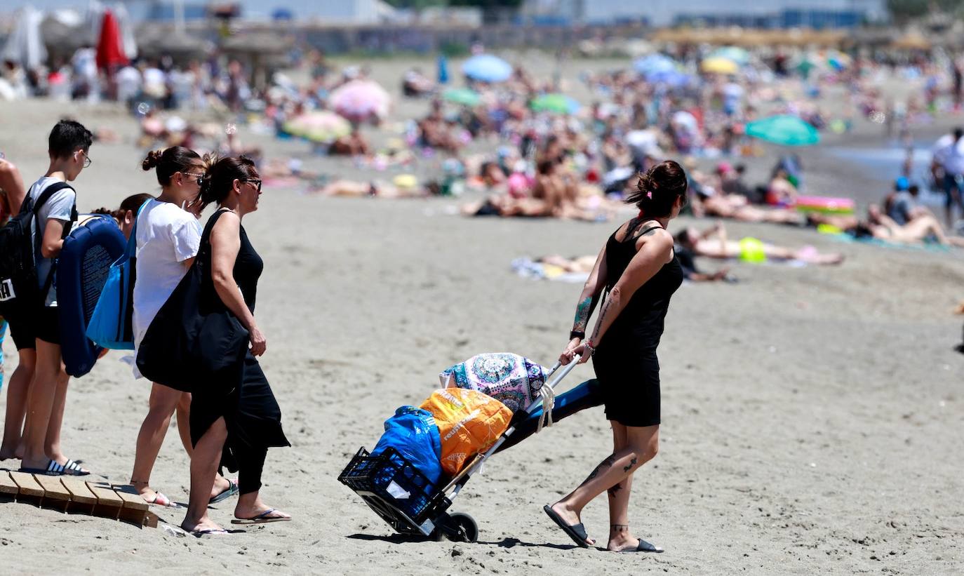 Málaga vive este sábado su primer gran día de verano anticipado