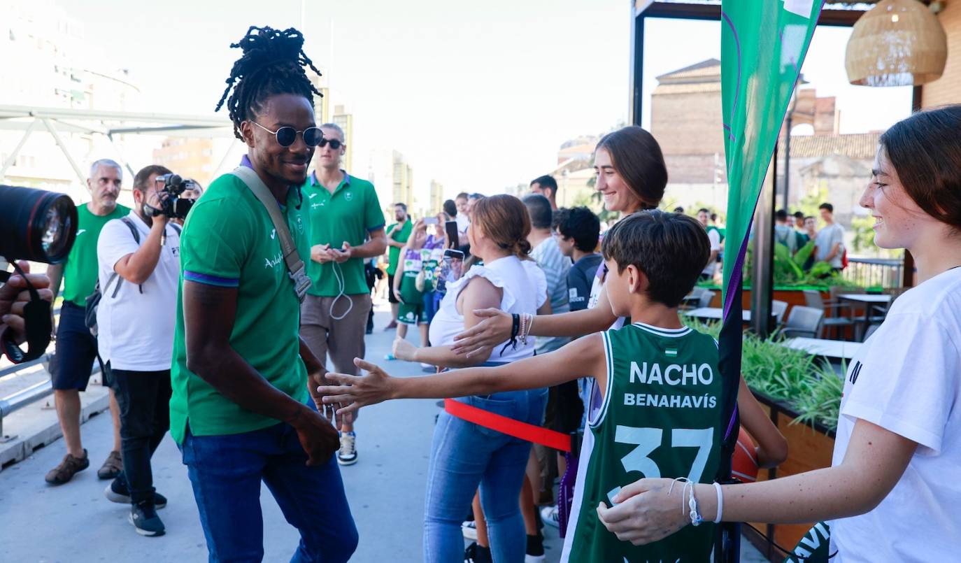 El Unicaja se despide de sus aficionados en Le Grand Café