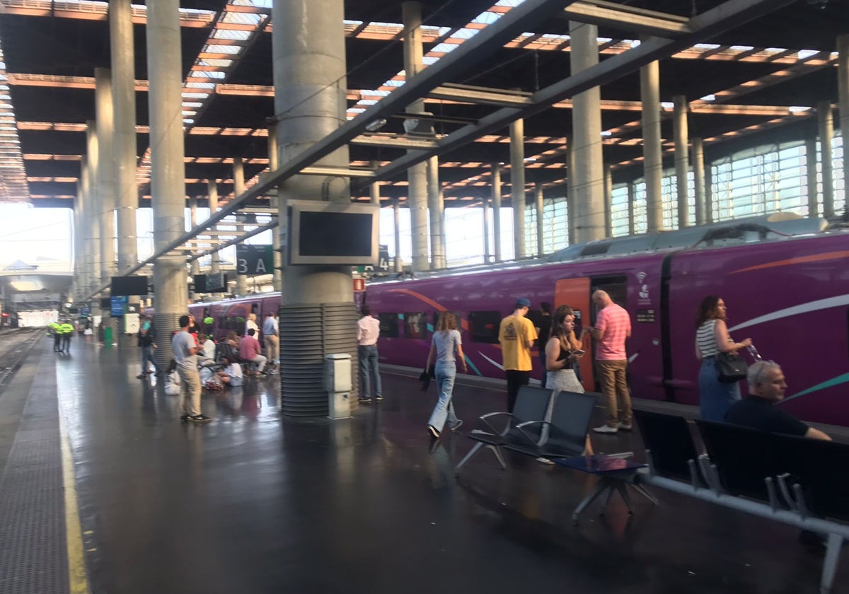 Imagen tomada por un afectado malagueño de los retrasos de ayer en Atocha.