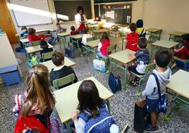 Once centros escolares andaluces reciben la Bandera Verde por su compromiso con la educación ambiental