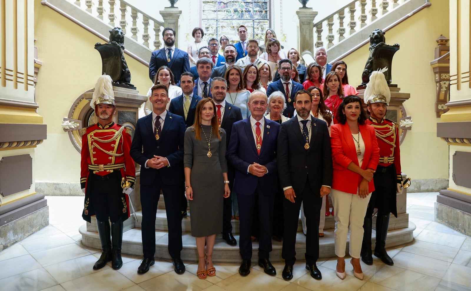 La constitución del Ayuntamiento de Málaga, en imágenes