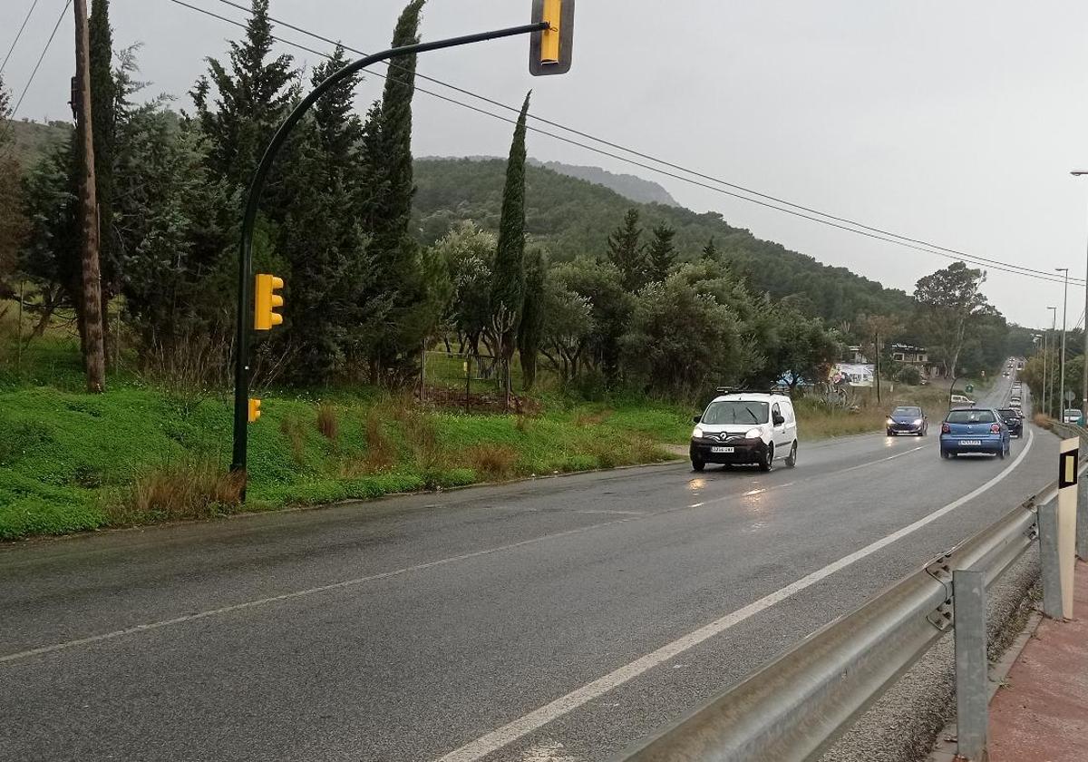 Cortan casi un mes varios kilómetros de la A-404 de Coín a Churriana