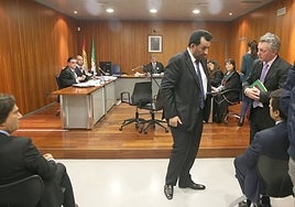 El jeque Al-Thani, durante el juicio del 'caso BlueBay'.