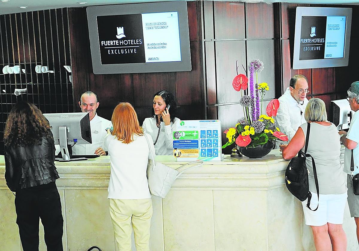 El Hotel El Fuerte de Marbella ha sido reformado para convertirse en un hospedaje de cinco estrellas.