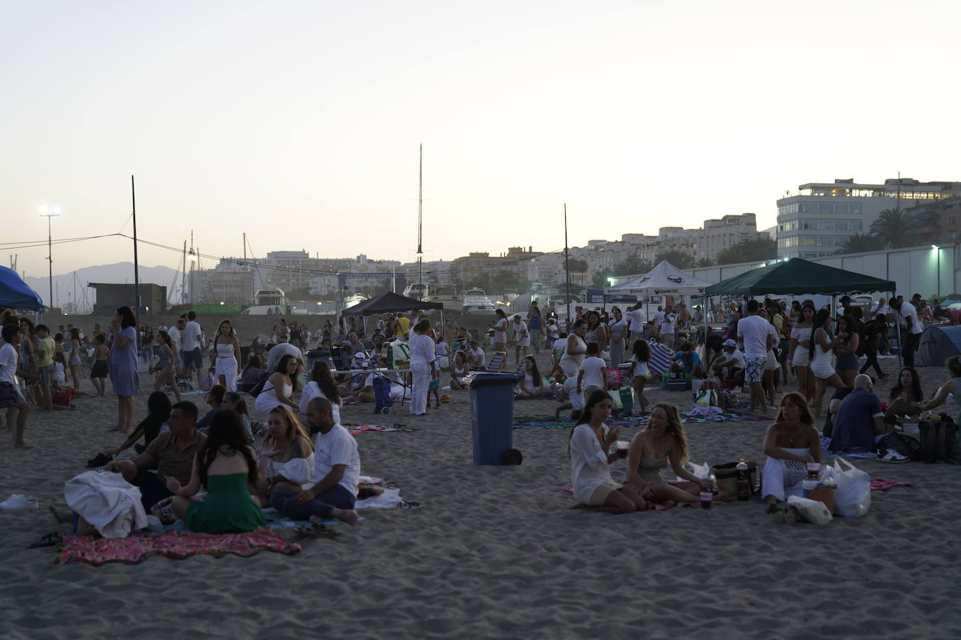 Celebración de la noche de San Juan en Marbella