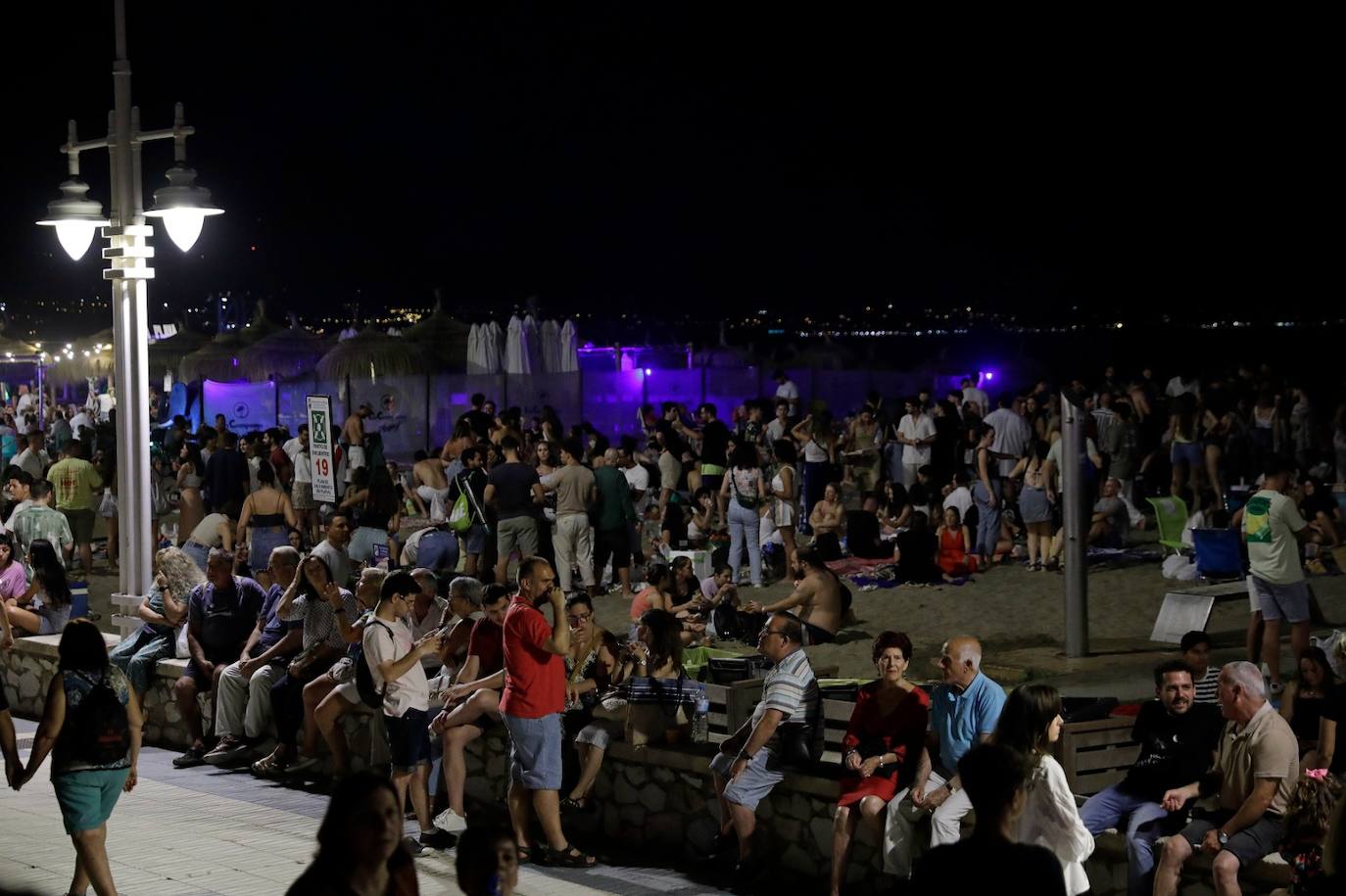 Aspecto de la playa de La Misericordia en la noche de San Juan 2023