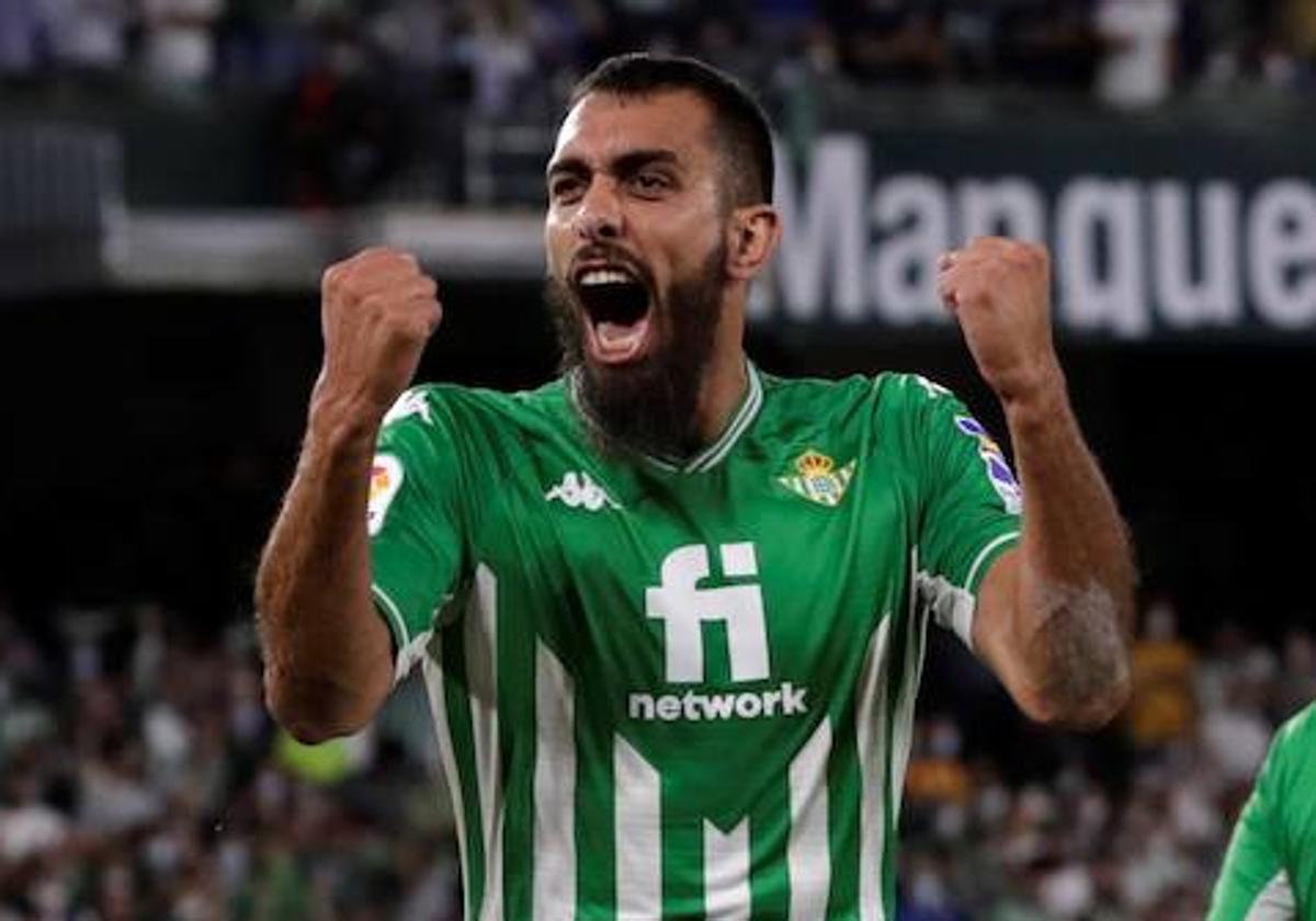 Borja Iglesias, jugador del Betis, durante un partido.