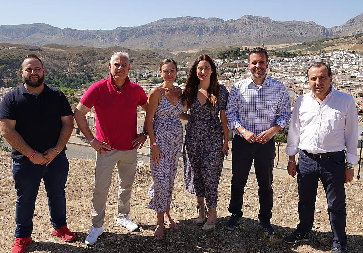 El PSOE pide el voto a los votantes del PP «que se avergüencen de los pactos con Vox»