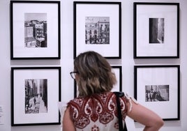 Fotografías de Margaret Michaelis, en el Museo Carmen Thyssen.