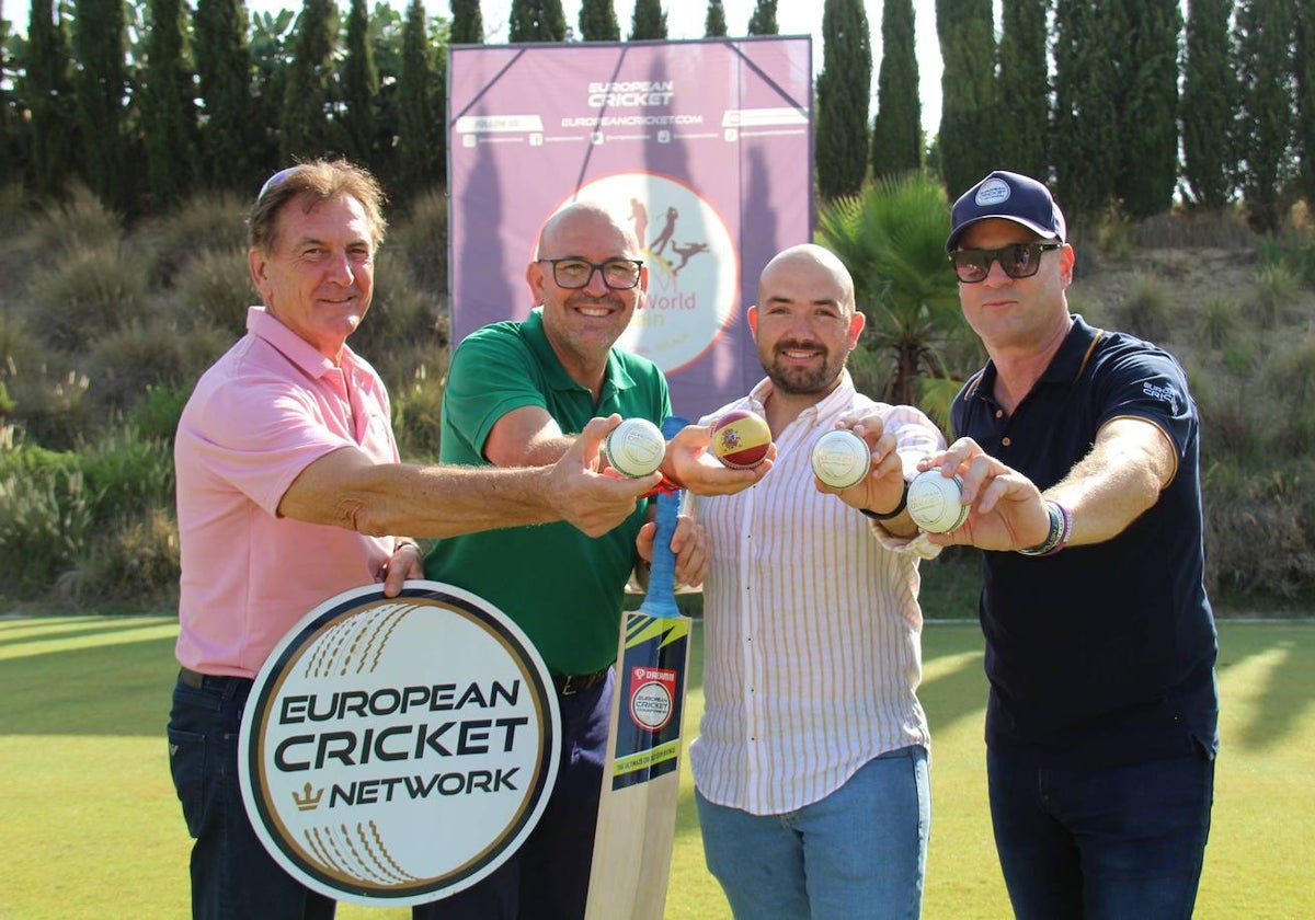 Jorge Gallardo, Jay Wild, David Cooper y Juan Antonio Vargas durante la presentación.