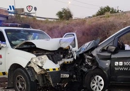 Imagen del estado en el que han quedado dos de los vehículos siniestrados en Vélez-Málaga.