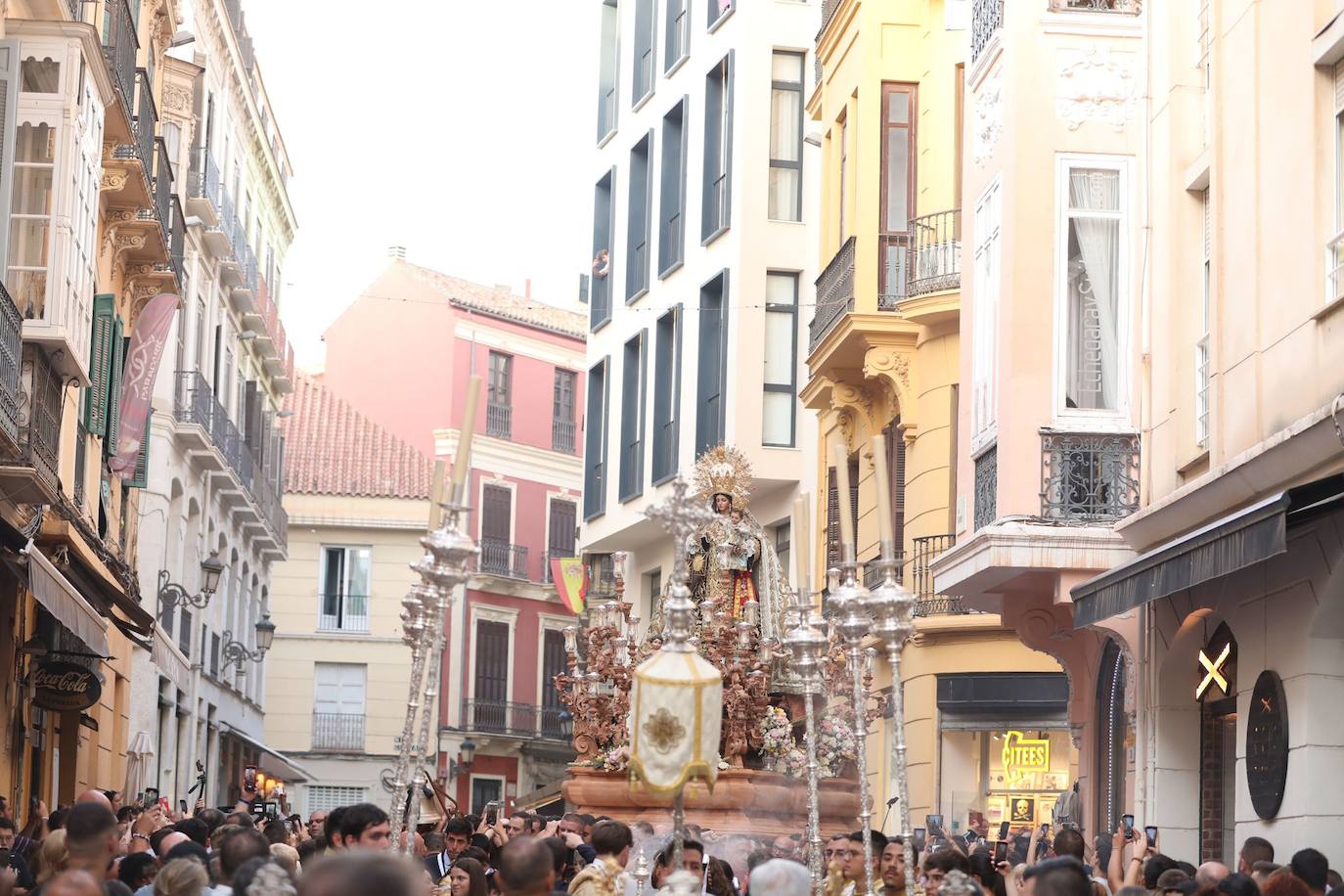 Procesión del Carmen Coronada