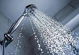 «Era una imperiosa necesidad»: el turista con diarrea que se coló en un piso del Centro sale absuelto