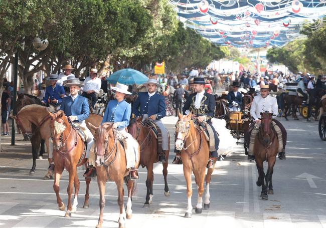 Enganches y caballos en el Real