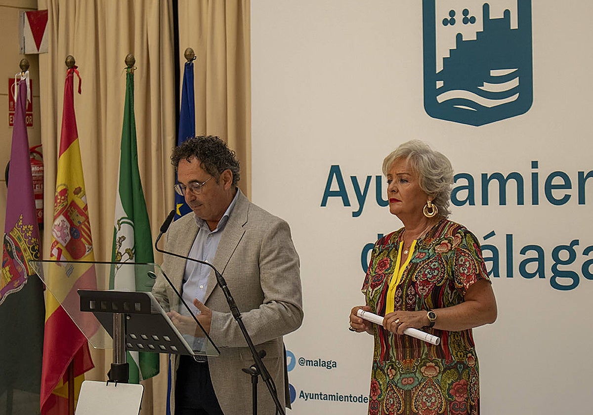 Teresa Porras junto a Francisco Cantos