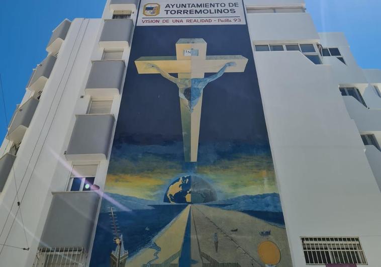 Torremolinos invierte más de 40.000 euros en restaurar el emblemático Cristo de Padilla