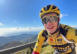 El campeón de las dos últimas ediciones del Tour de Francia, Jonas Vingegaard, en la subida a Olías el pasado 30 de enero.