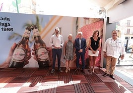 Acto de preapertura de la caseta San Miguel en la Plaza de la Constitución.