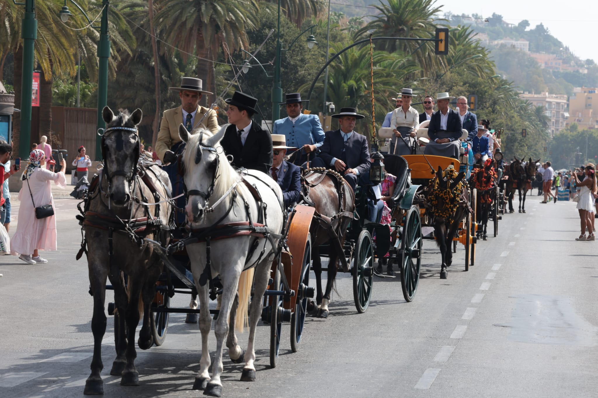 Las mejores imágenes del primer sábado de la Feria de Málaga 2023