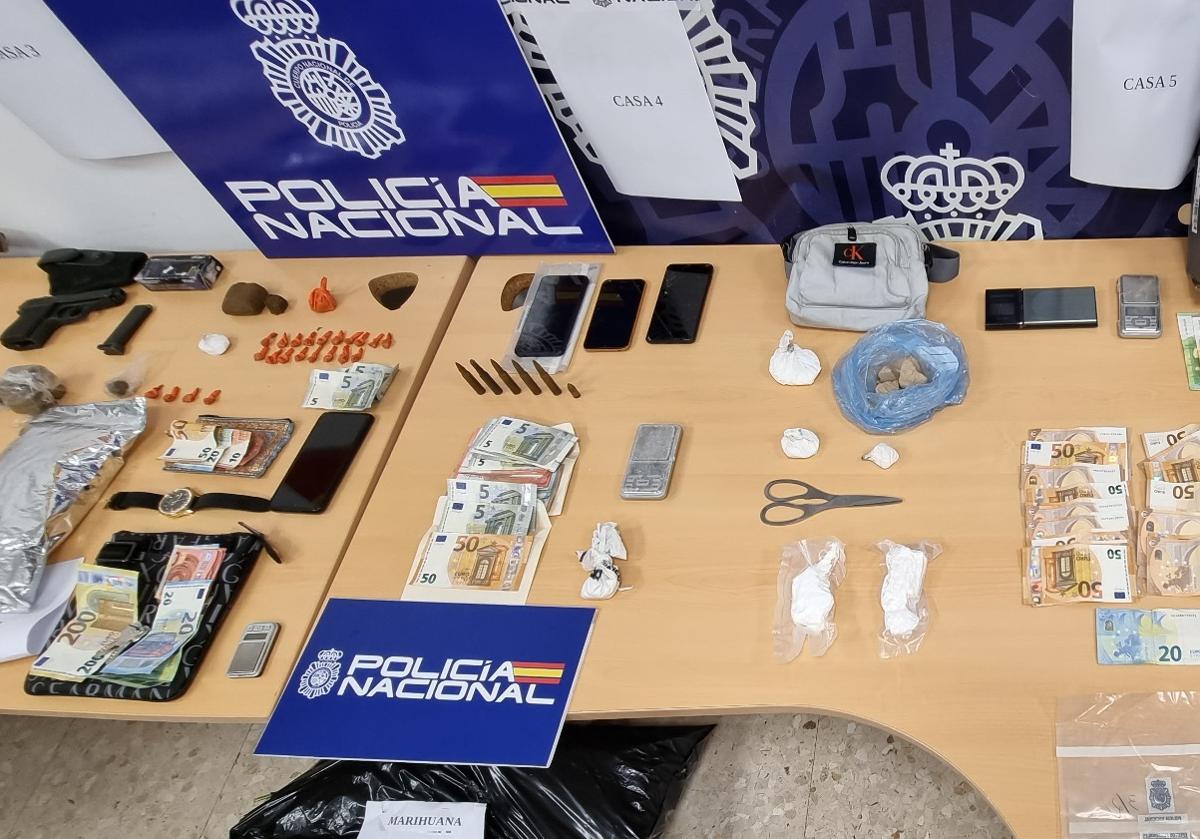 Desarticulan una red de venta de drogas en la Cruz Verde con diez detenidos