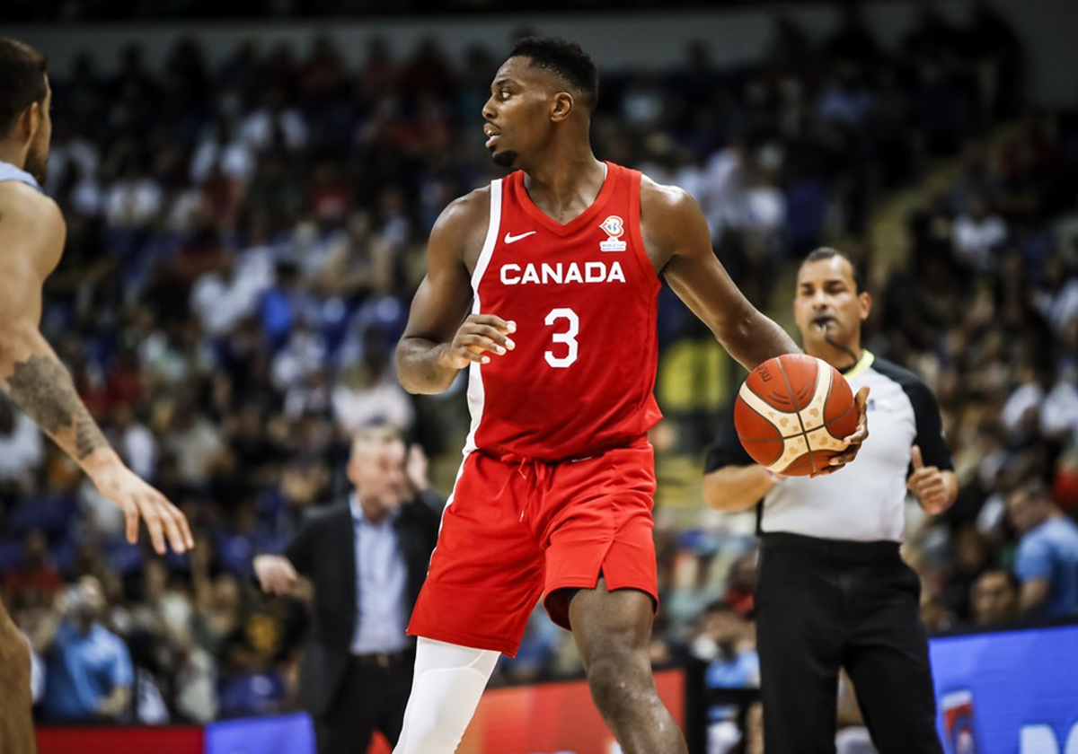 Melvin Ejim, con la selección de Canadá.