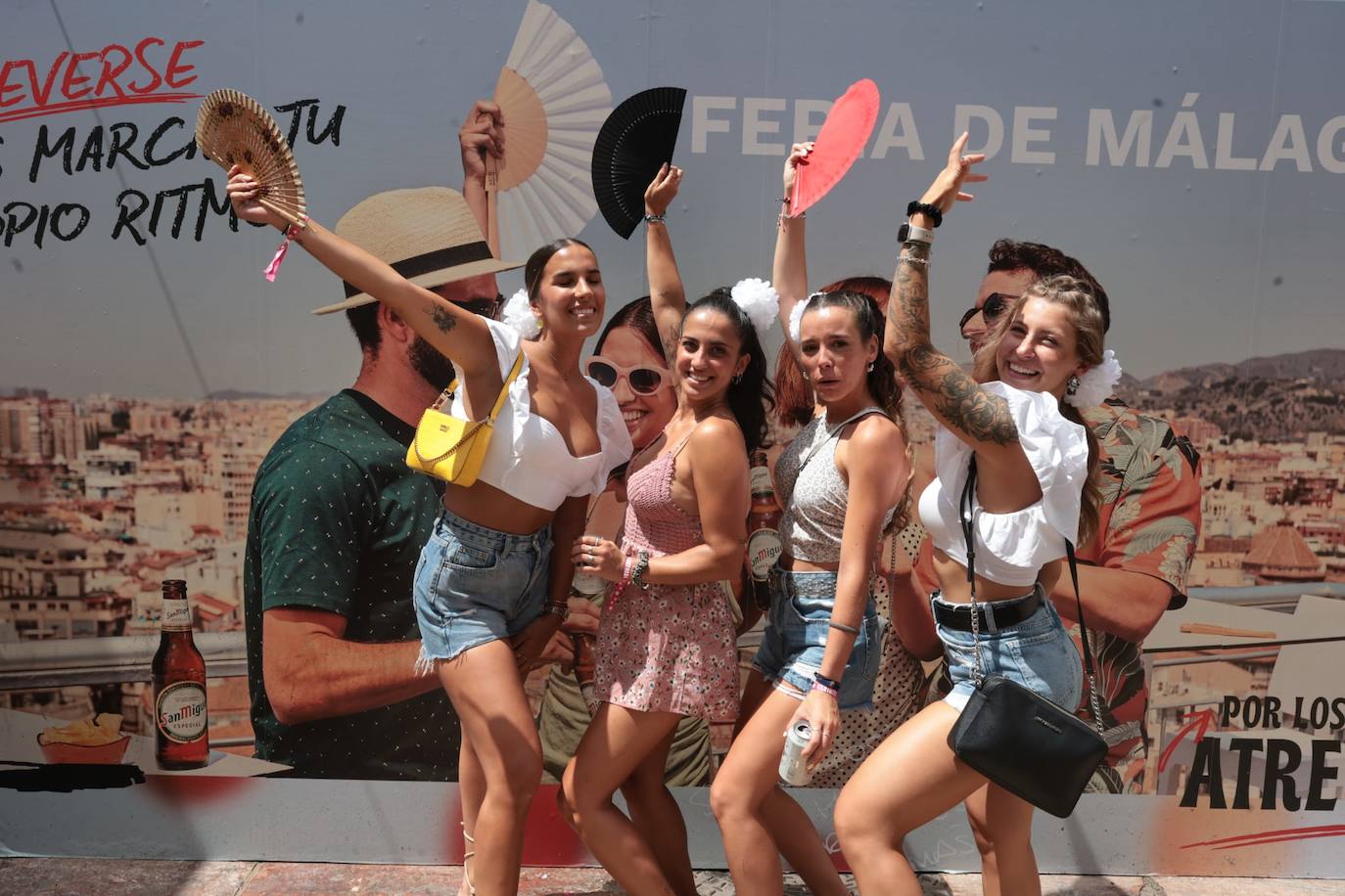 Paula García, Ahinoa Ballesteros, Laura Tendero y Anna Plamenova.