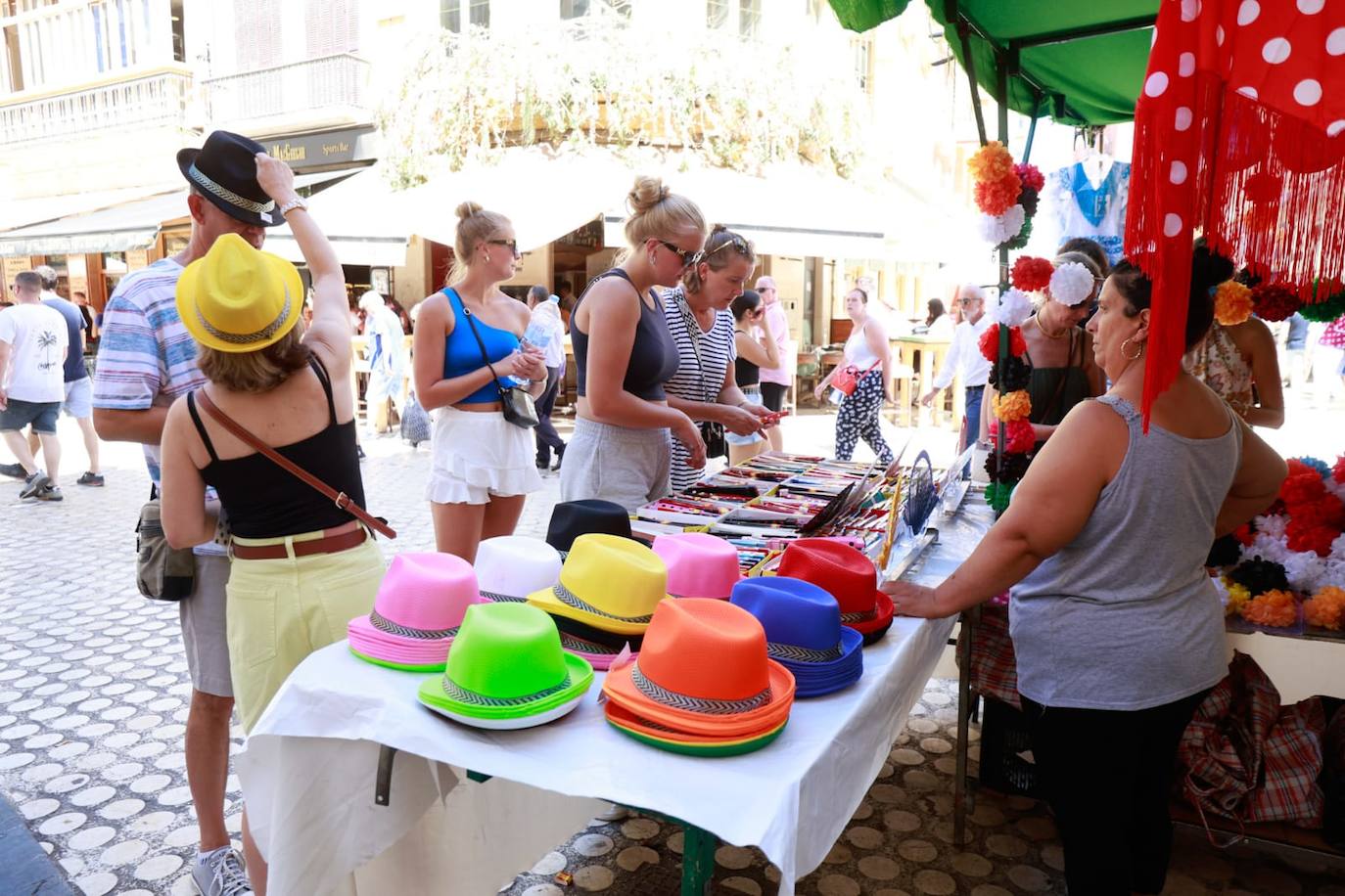 Música, baile y ambiente en la feria del Centro, este jueves