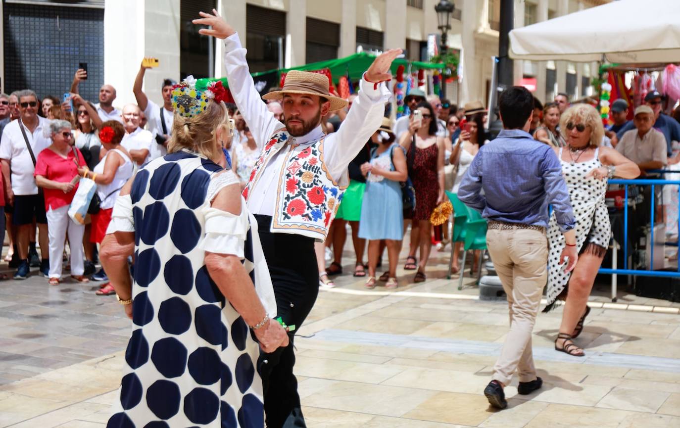 Música, baile y ambiente en la feria del Centro, este jueves