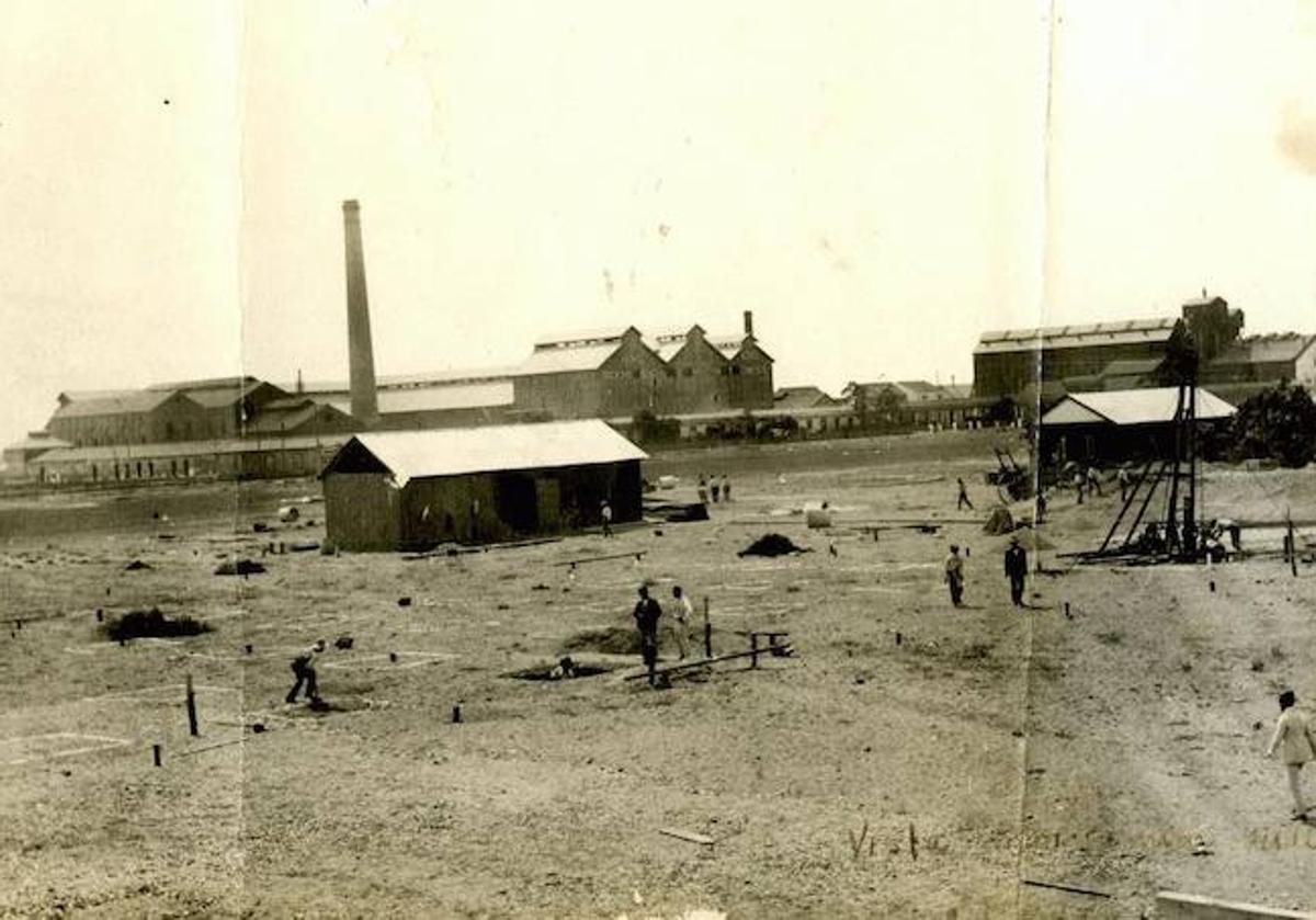 Los terrenos de la Fábrica de Tabacos en 1923.