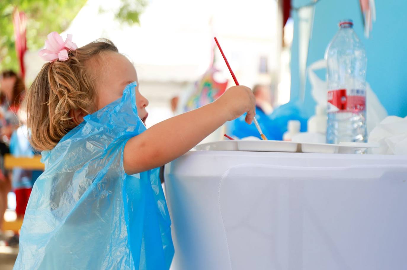 Pasacalles en la feria de los niños