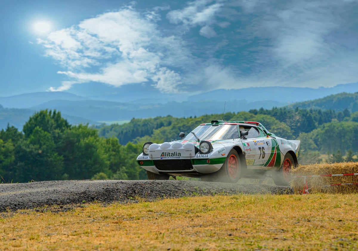 Con el Lancia Stratos la marca se impuso en los Rallys tres años consecutivos.