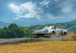 Con el Lancia Stratos la marca se impuso en los Rallys tres años consecutivos.