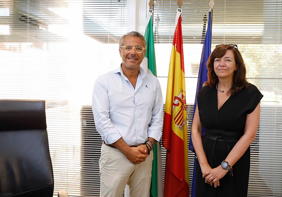José Eduardo Díaz y Susana Gómez de Lara, durante la reunión.