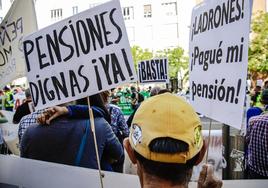 Imagen de una manifestación de 2021 por la subida de las pensiones.