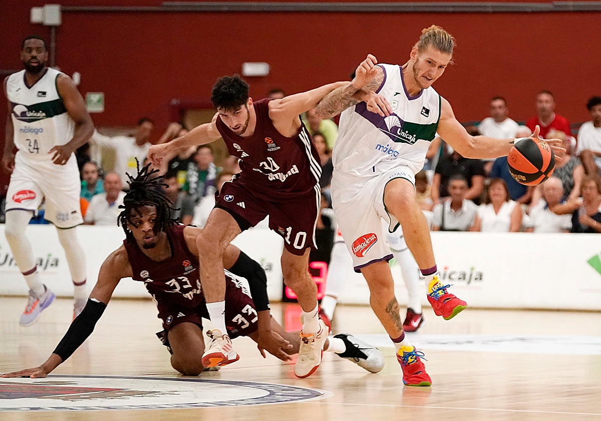 Laboriosa victoria del Unicaja ante el Bayern para abrir el Torneo Costa del Sol