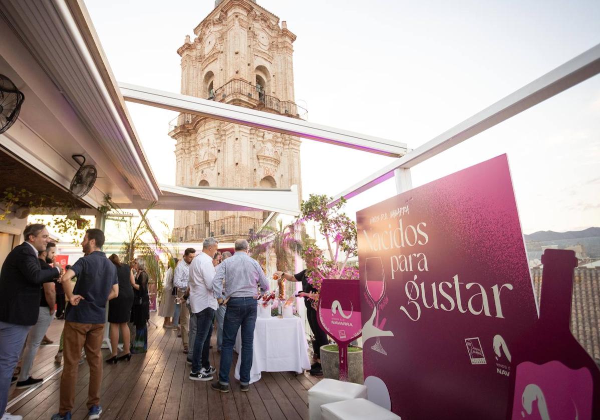 La D.O. Navarra presenta en Málaga sus vinos rosados y tintos de Garnacha