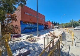 Vista de la biblioteca de Arroyo de la Miel.