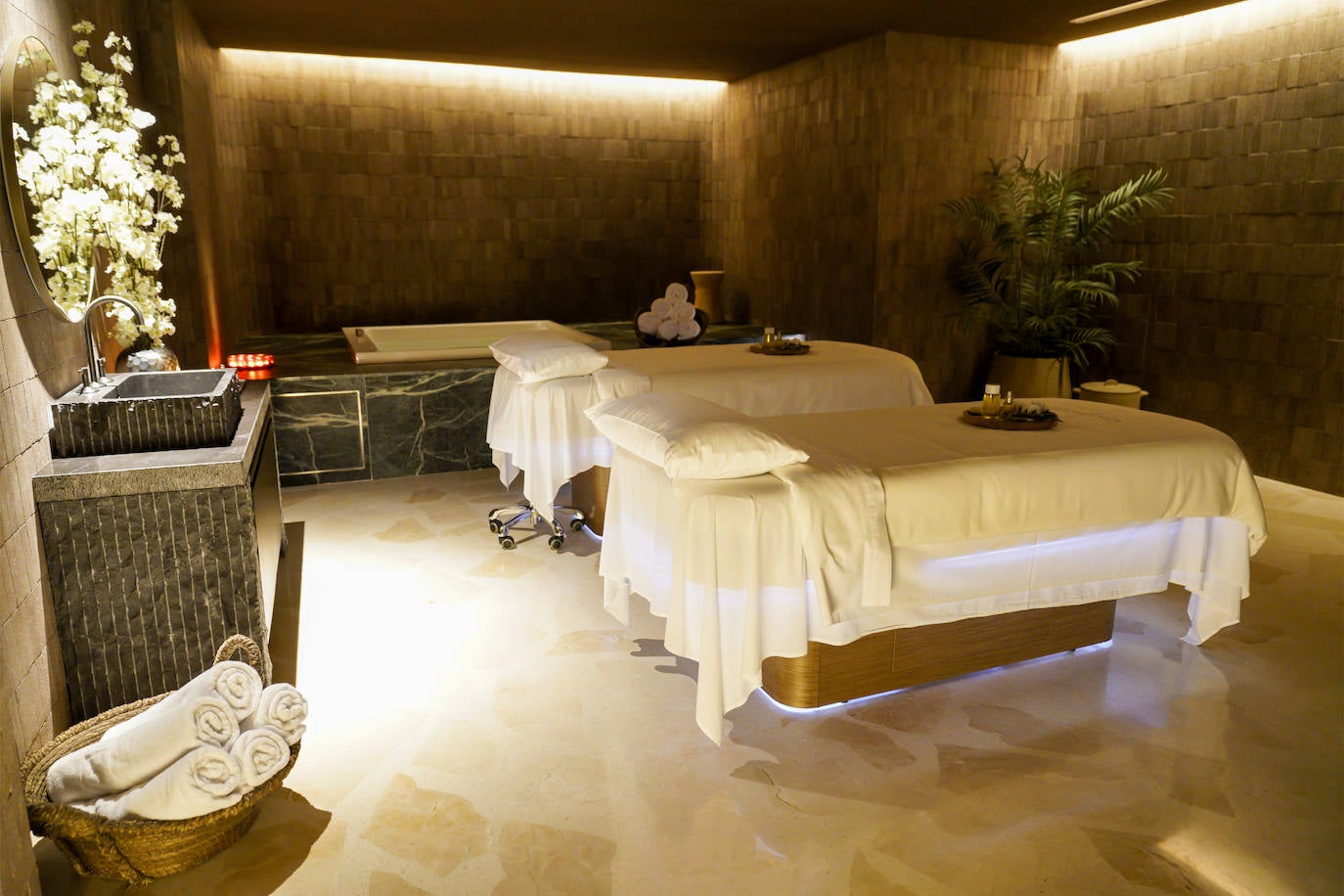 El hotel El Fuerte de Marbella celebra su nueva vida