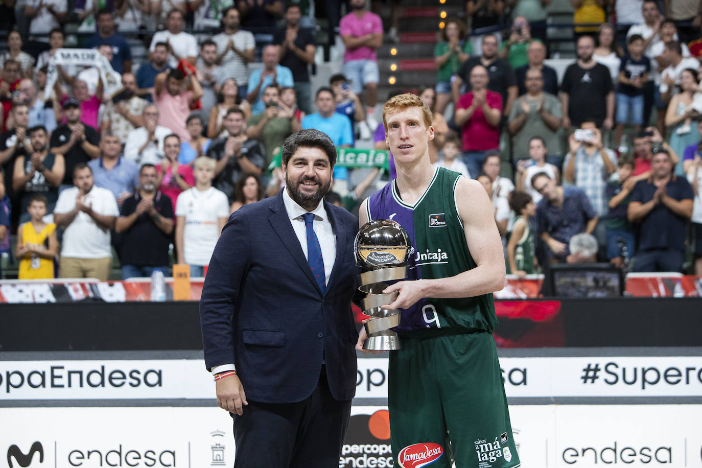 Final de la Supercopa Endesa: el Unicaja-Real Madrid, en imágenes