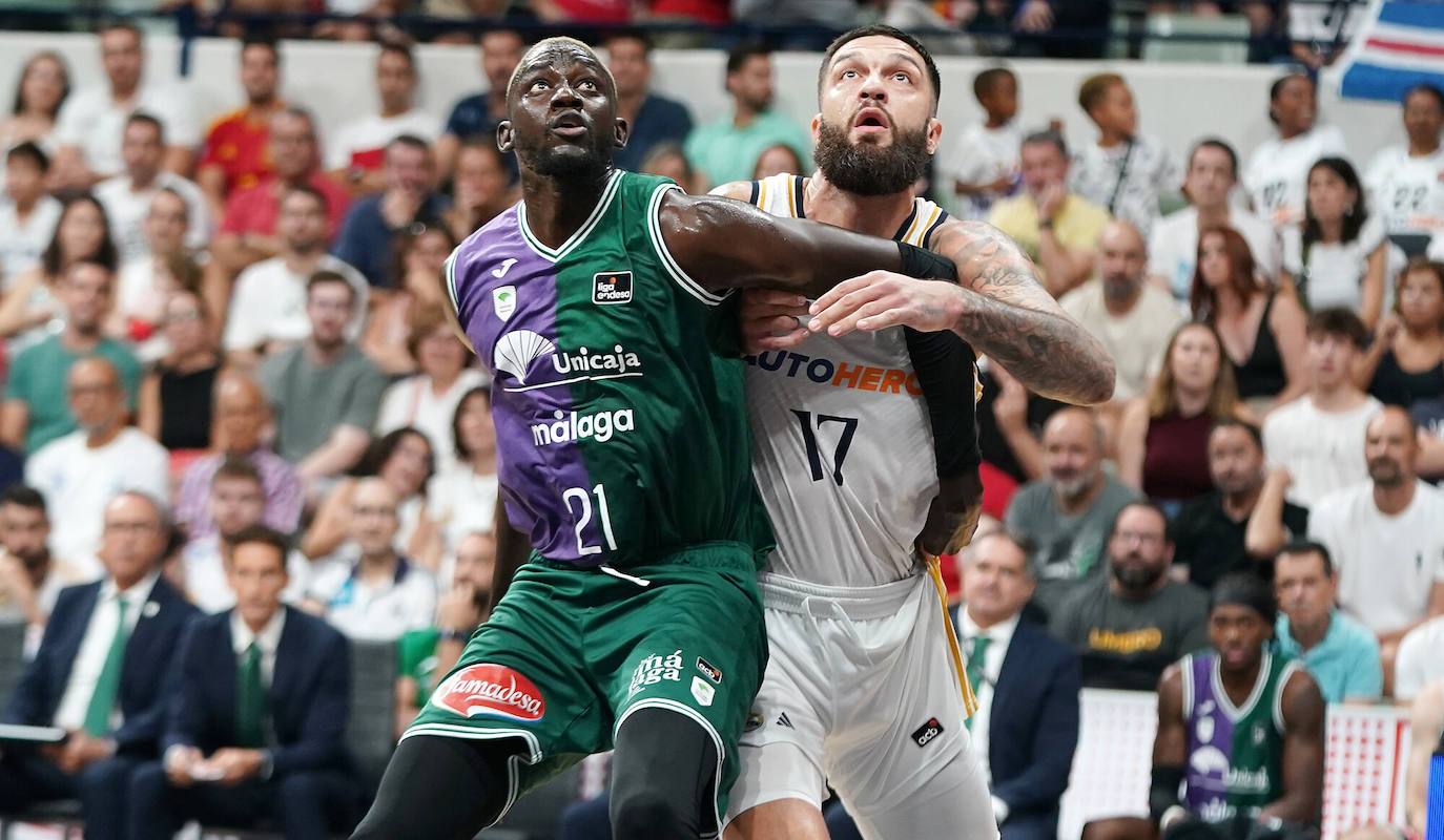 Final de la Supercopa Endesa: el Unicaja-Real Madrid, en imágenes