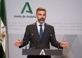 El portavoz de la Junta, Ramón Fernández-Pacheco, este martes tras el Consejo de Gobierno.