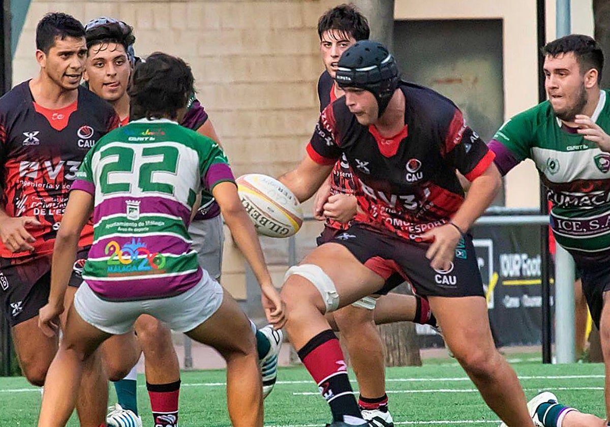 El Club de Rugby Málaga, en un amistoso de pretemporada frente al CAU Valencia.