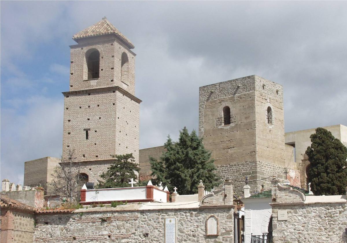 Fortaleza. En el castillo del Cerro de las Dos Torres se pueden ver aún muchos vestigios medievales