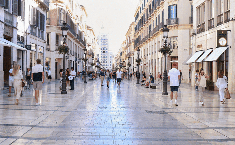 La ciudad de Málaga, aún muy lejos del turismo de lujo