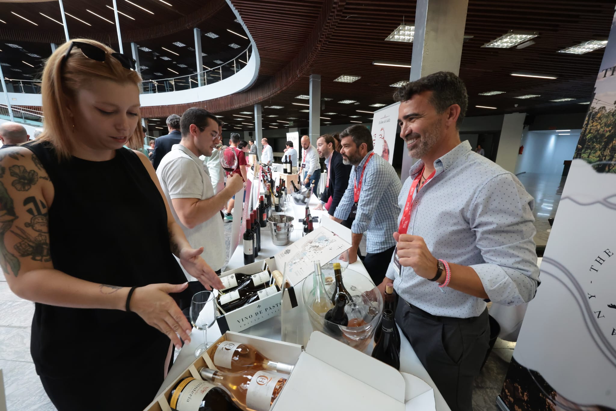 El mundo del vino vuelve a citarse en SUR Wines &amp; Gourmet