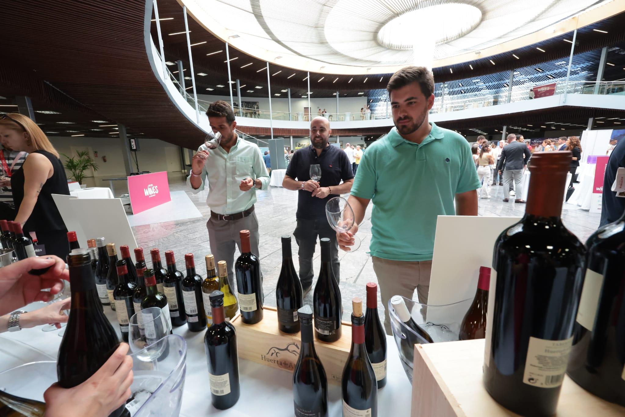 El mundo del vino vuelve a citarse en SUR Wines &amp; Gourmet