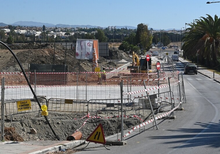 San Pedro Alcántara reordena el tráfico del acceso este por la remodelación de un tramo de la avenida Oriental