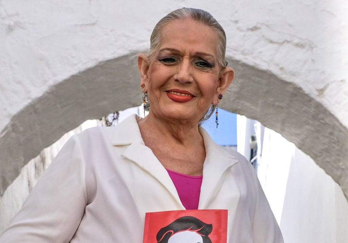 'Sin polilla en los armarios': la antología que homenajea a Manolita Chen