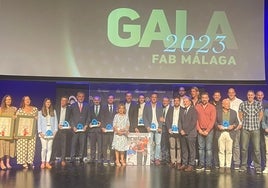 Todos los premiados durante la Gala del Baloncesto Malagueño.